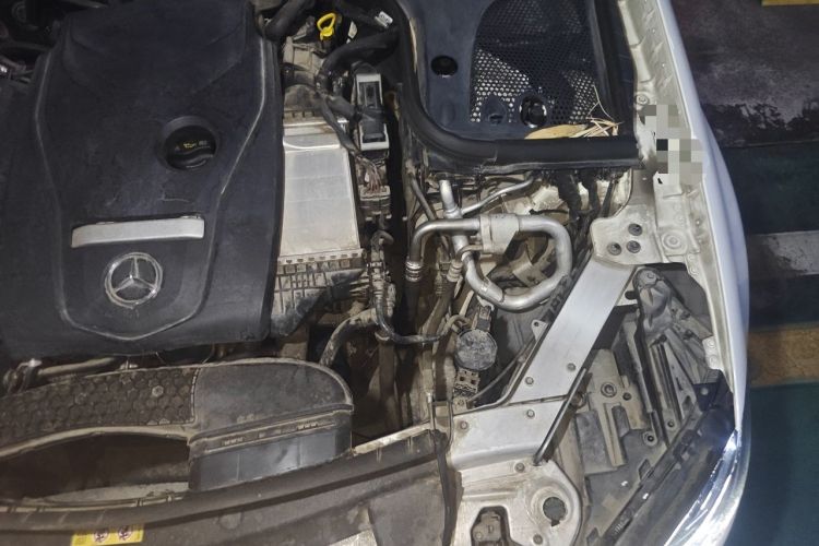 Used Mercedes-Benz E-Class 2016 E 300 L Stylish Model Engine Bay Left