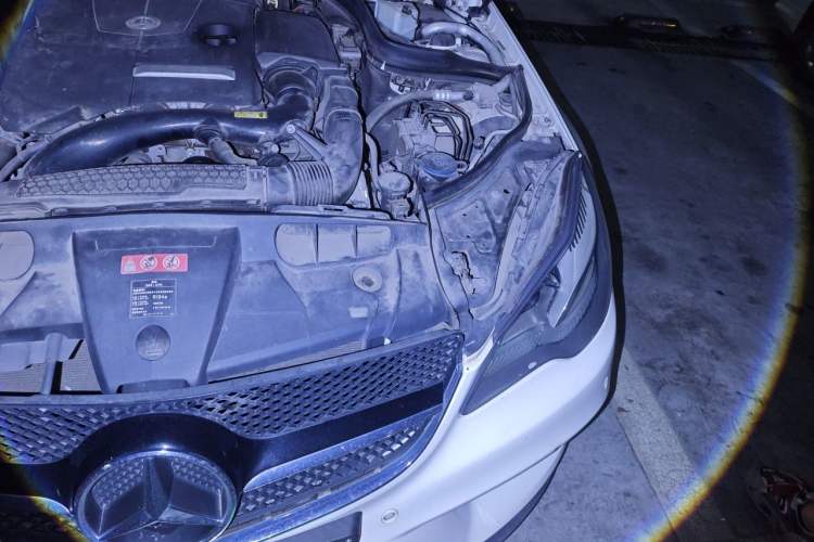 Used Mercedes-Benz E-Class 2016 E 200 Coupe Dynamic Edition Engine Bay Left