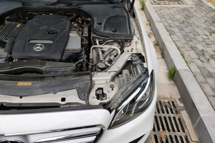 Used Mercedes-Benz E-Class 2016 E 200 L Sport Edition Engine Bay Left