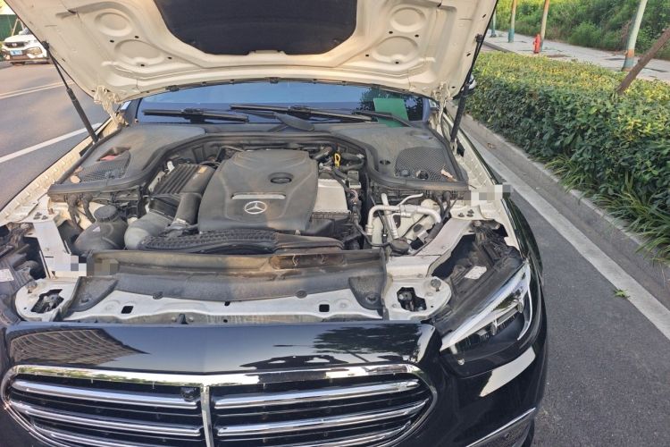 Used Mercedes-Benz E-Class 2016 E 200 L Sport Edition Engine Bay Left