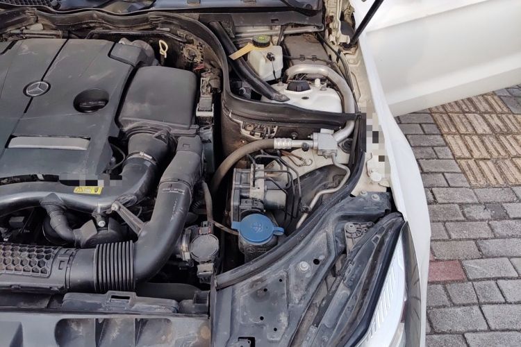 Used Mercedes-Benz E-Class 2016 E 200 Coupe Dynamic Edition Engine Bay Left