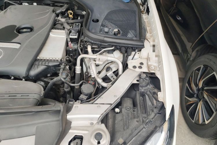Used Mercedes-Benz E-Class 2016 E 200 L Sport Edition Engine Bay Left