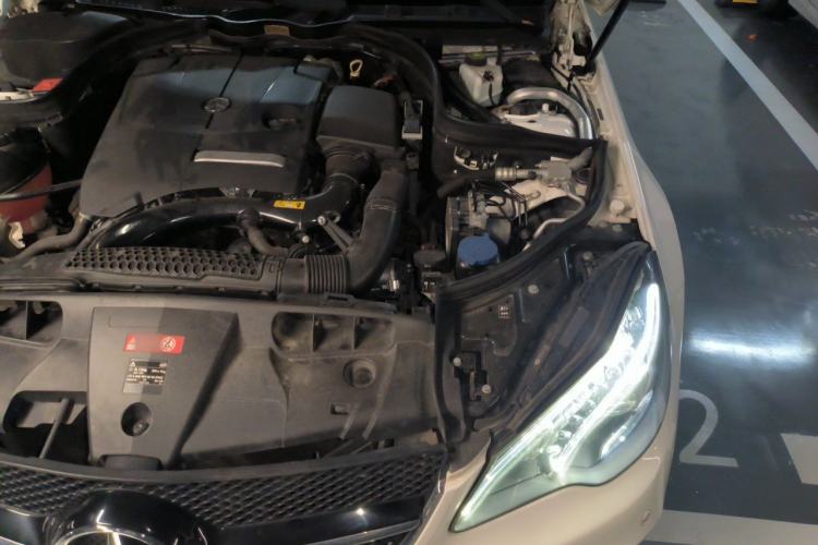 Used Mercedes-Benz E-Class 2016 E 260 Convertible Coupe Dynamic Edition Engine Bay Left