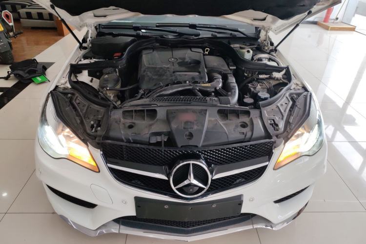 Used Mercedes-Benz E-Class 2016 E 200 Coupe Dynamic Edition Engine Bay