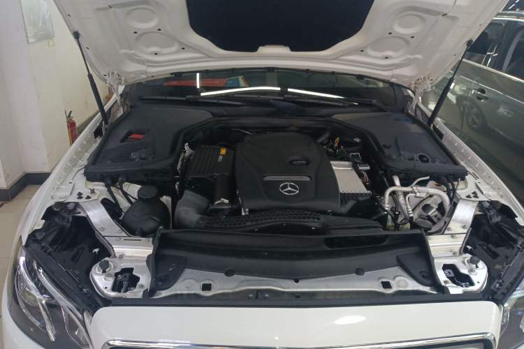 Used Mercedes-Benz E-Class 2016 E 200 L Sport Edition Engine Bay