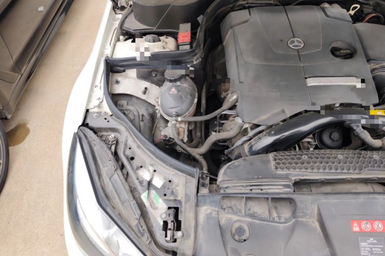 Used Mercedes-Benz E-Class 2016 E 200 Coupe Dynamic Edition Engine Bay Right