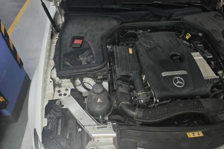 Used Mercedes-Benz E-Class 2016 E 300 L Luxury Model Engine Bay Right