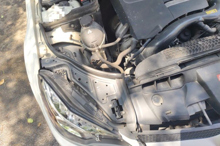 Used Mercedes-Benz E-Class 2016 E 260 Coupe Dynamic Edition Engine Bay Right