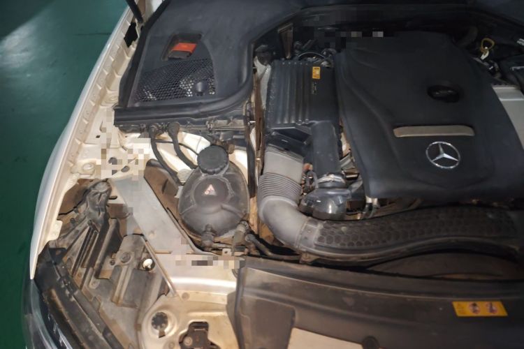Used Mercedes-Benz E-Class 2016 E 200 L Sport Edition Engine Bay Right