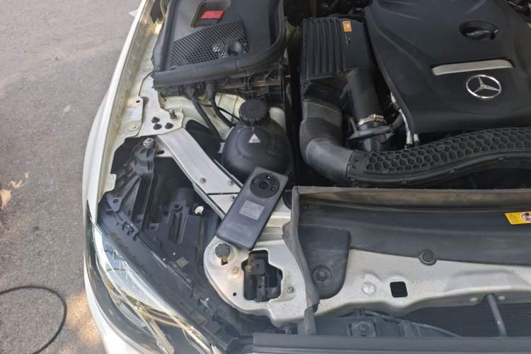 Used Mercedes-Benz E-Class 2016 E 300 L Sport Luxury Model Engine Bay Right