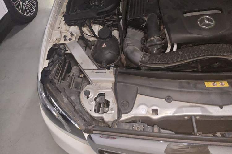 Used Mercedes-Benz E-Class 2016 E 300 L Luxury Model Engine Bay Right