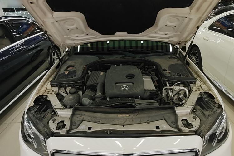 Used Mercedes-Benz E-Class 2016 E 200 L Sport Edition Engine Bay