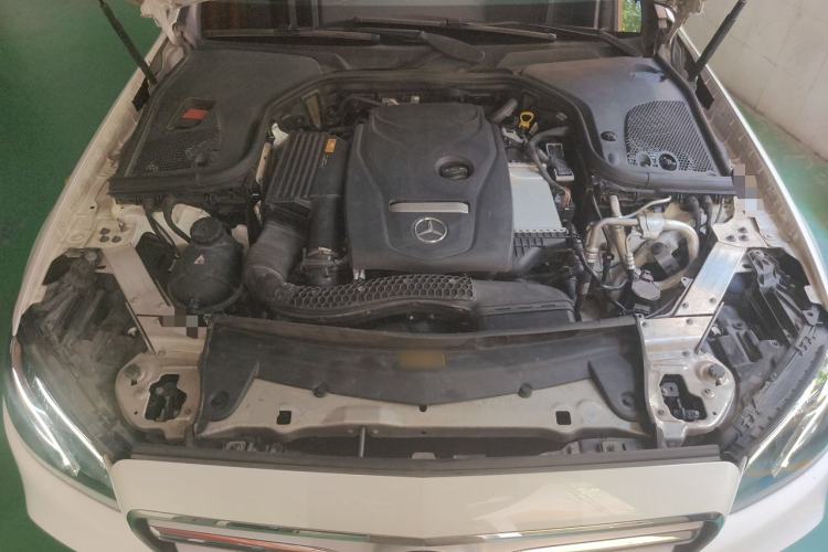 Used Mercedes-Benz E-Class 2016 E 200 L Sport Edition Engine Bay