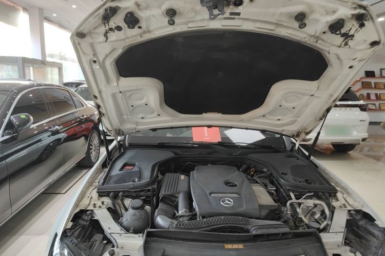 Used Mercedes-Benz E-Class 2016 E 300 L Luxury Model Engine Bay
