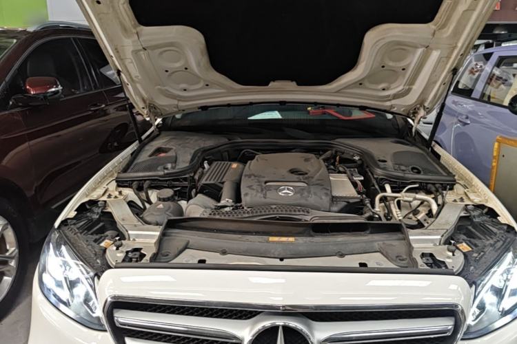 Used Mercedes-Benz E-Class 2016 E 200 L Sport Edition Engine Bay