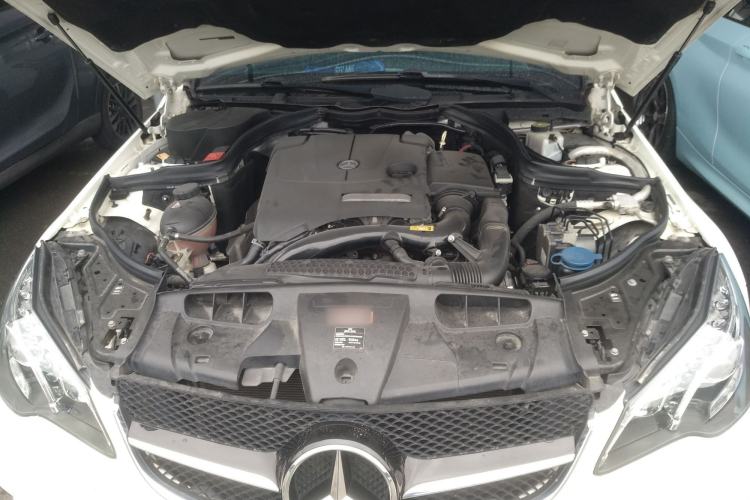 Used Mercedes-Benz E-Class 2016 E 260 Coupe Dynamic Edition Engine Bay
