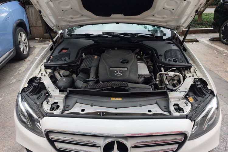 Used Mercedes-Benz E-Class 2016 E 200 L Sport Edition Engine Bay
