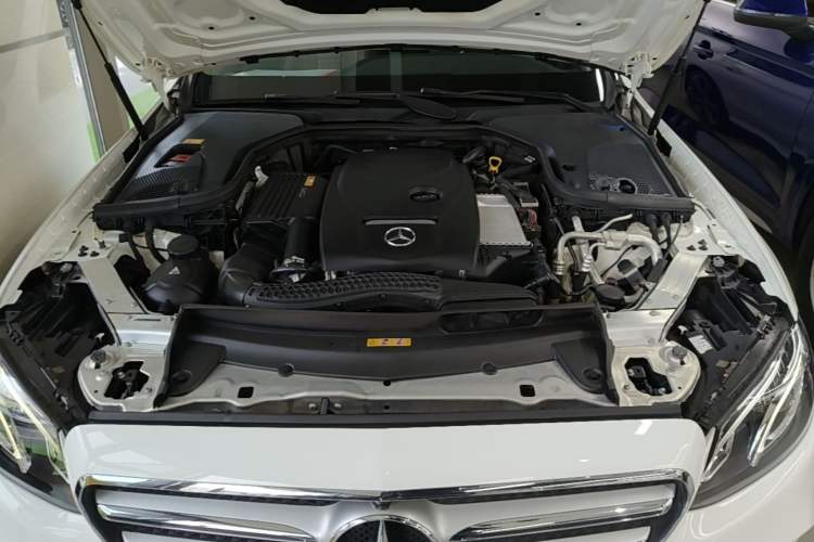 Used Mercedes-Benz E-Class 2016 E 300 L Sporty and Stylish Model Engine Bay