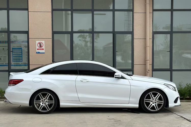 Used Mercedes-Benz E-Class 2016 E 200 Coupe Dynamic Edition Exterior 2