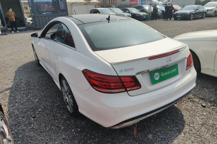 Used Mercedes-Benz E-Class 2016 E 200 Coupe Dynamic Edition Exterior 2