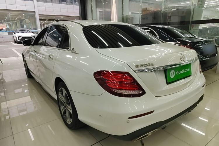 Used Mercedes-Benz E-Class 2016 E 200 L Sport Edition Exterior 2
