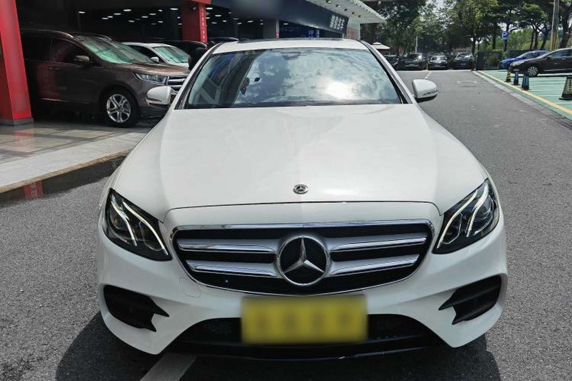 Used Mercedes-Benz E-Class 2016 E 200 L Sport Edition Exterior 2
