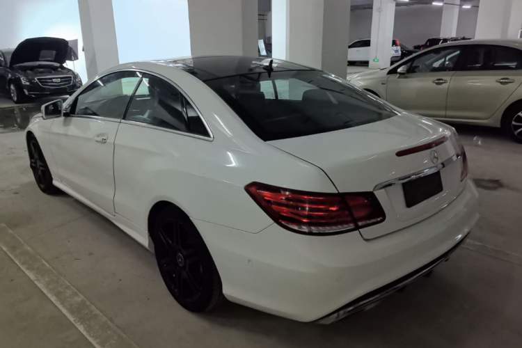 Used Mercedes-Benz E-Class 2016 E 200 Coupe Dynamic Edition Exterior 2