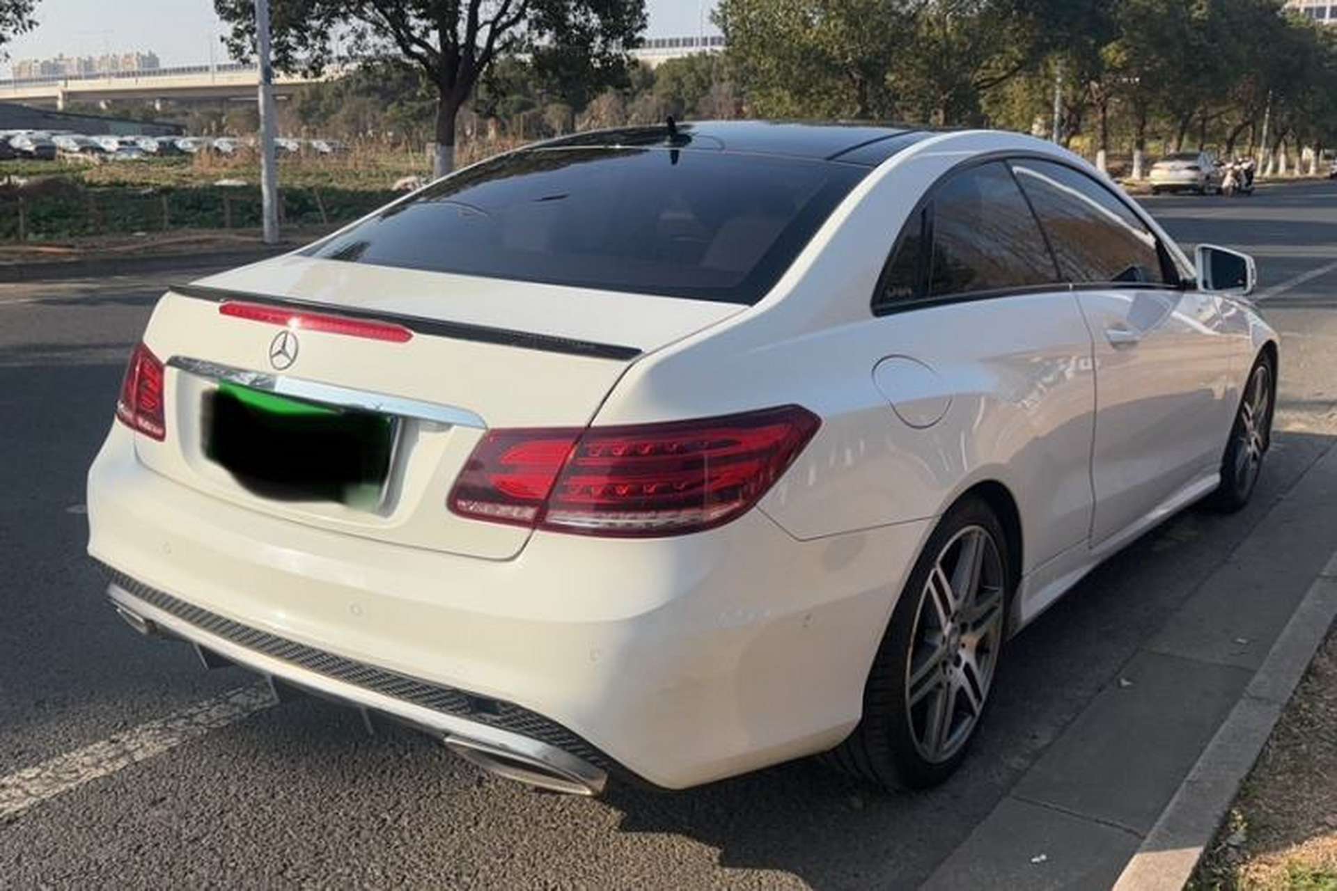 Used Mercedes-Benz E-Class 2016 E 260 Coupe Dynamic Edition Exterior 2