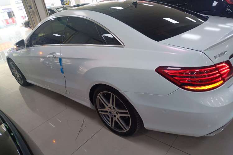 Used Mercedes-Benz E-Class 2016 E 260 Coupe Dynamic Edition Exterior 3
