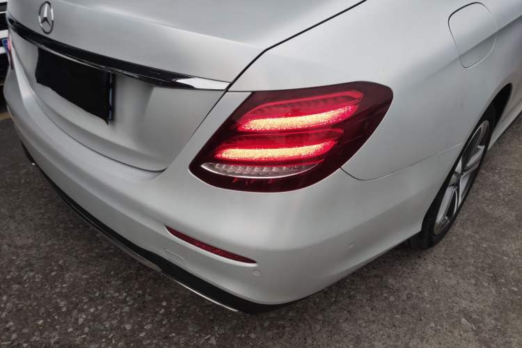 Used Mercedes-Benz E-Class 2016 E 200 L Sport Edition Exterior 3