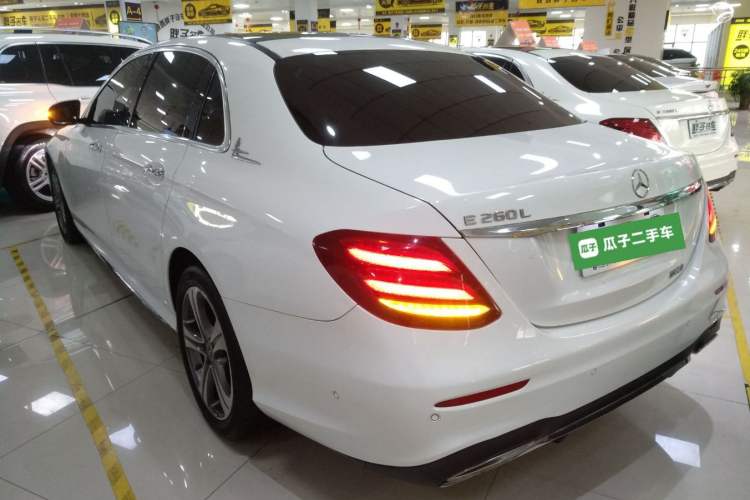 Used Mercedes-Benz E-Class 2016 E 200 L Sport Edition Exterior 3
