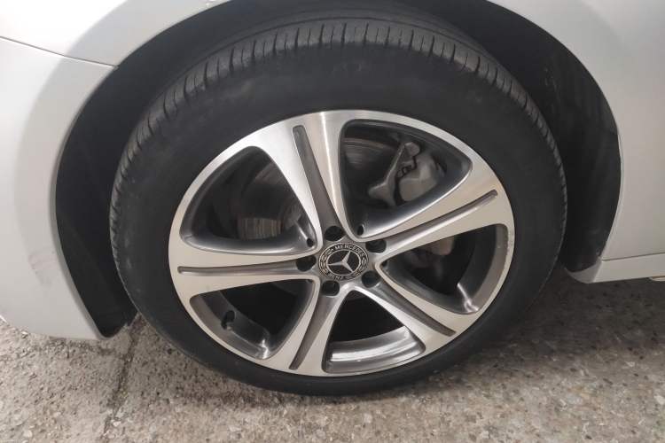 Used Mercedes-Benz E-Class 2016 E 200 L Sport Edition Exterior 4
