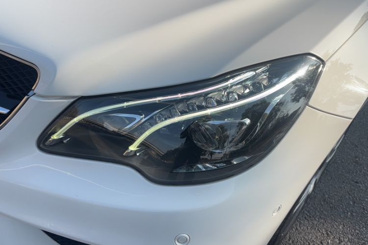 Used Mercedes-Benz E-Class 2016 E 260 Coupe Dynamic Edition Exterior 8