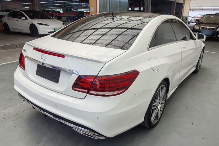 Used Mercedes-Benz E-Class 2016 E 200 Coupe Dynamic Edition Exterior 9