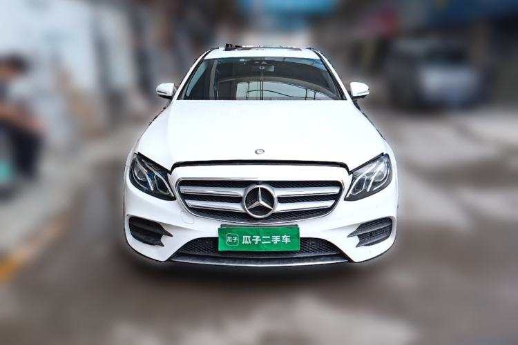 Used Mercedes-Benz E-Class 2016 E 300 L Sporty and Stylish Model Front