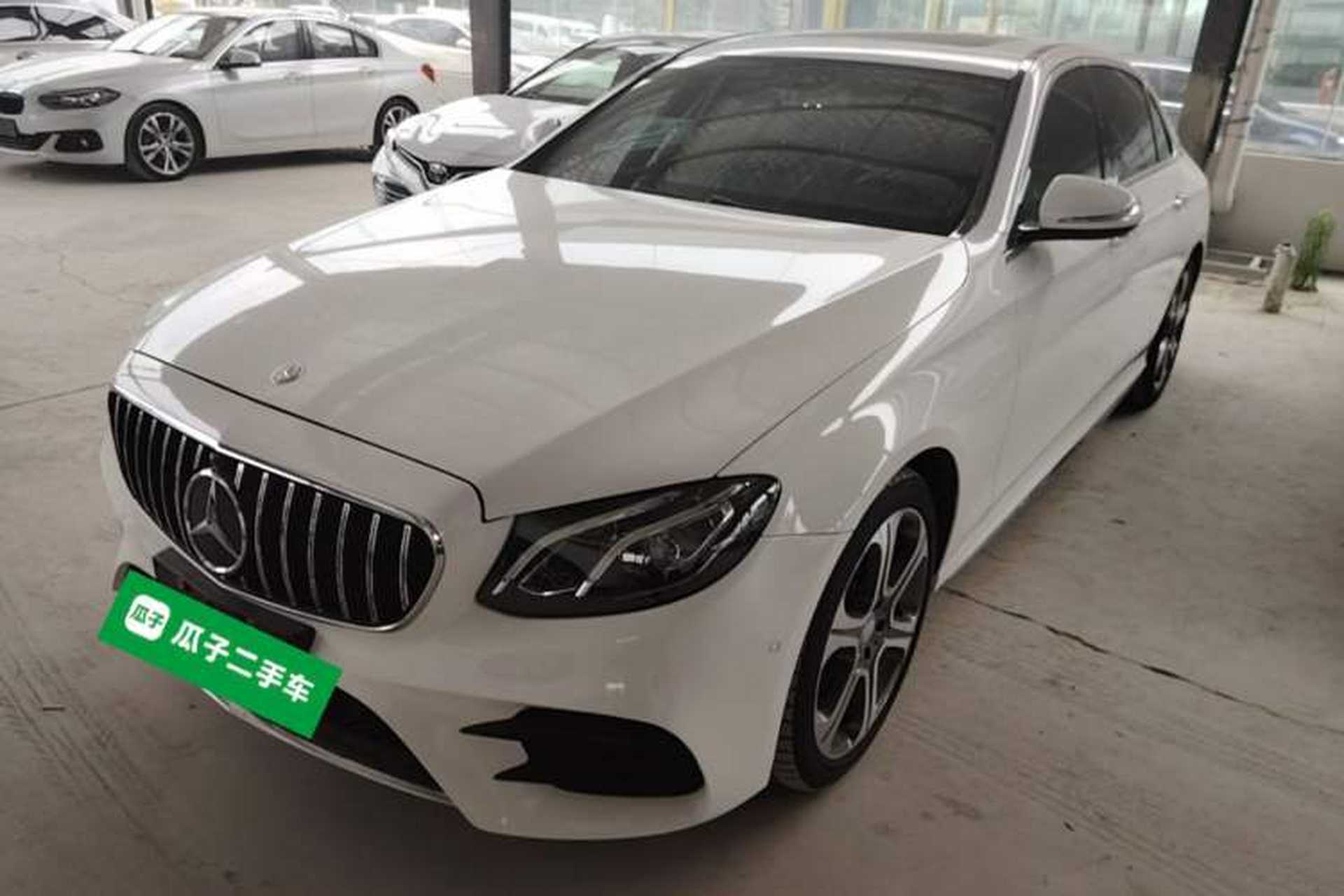 Used Mercedes-Benz E-Class 2016 E 300 L Sporty and Stylish Model Front Left 45 Deg