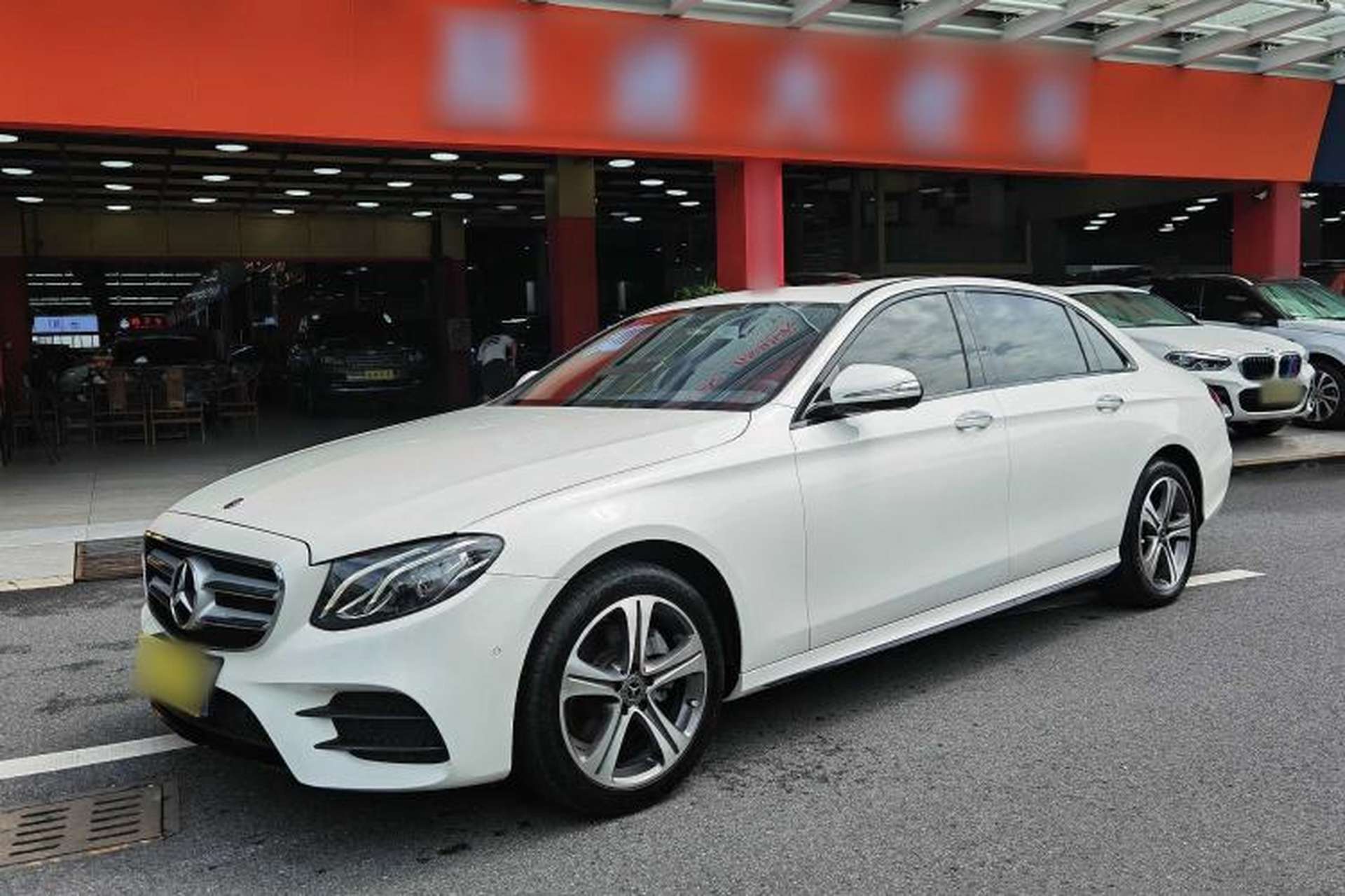 Used Mercedes-Benz E-Class 2016 E 200 L Sport Edition Front Left 45 Deg