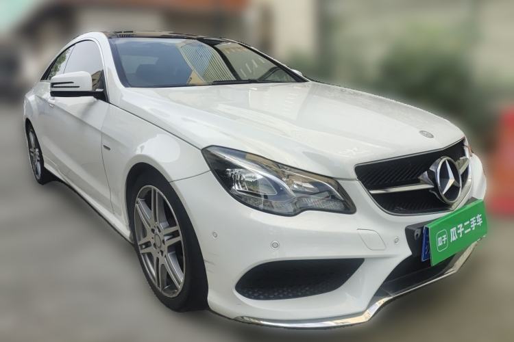 Used Mercedes-Benz E-Class 2016 E 200 Coupe Dynamic Edition Front Right 45 Deg