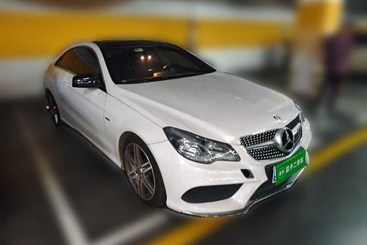 Used Mercedes-Benz E-Class 2016 E 200 Coupe Dynamic Edition Front Right 45 Deg