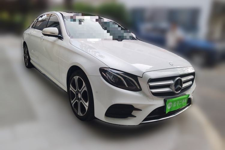 Used Mercedes-Benz E-Class 2016 E 300 L Sporty and Stylish Model Front Right 45 Deg