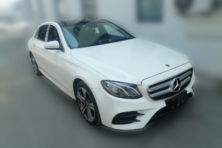 Used Mercedes-Benz E-Class 2016 E 200 L Sport Edition Front Right 45 Deg