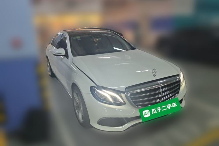 Used Mercedes-Benz E-Class 2016 E 300 L Luxury Model Front Right 45 Deg