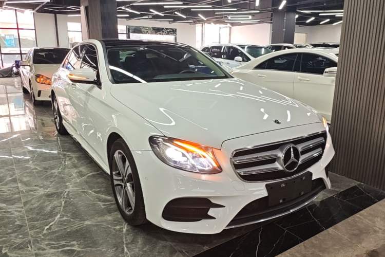 Used Mercedes-Benz E-Class 2016 E 200 L Sport Edition Front Right 45 Deg