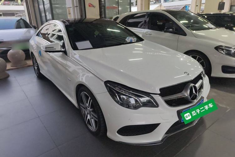 Used Mercedes-Benz E-Class 2016 E 260 Coupe Dynamic Edition Front Right 45 Deg