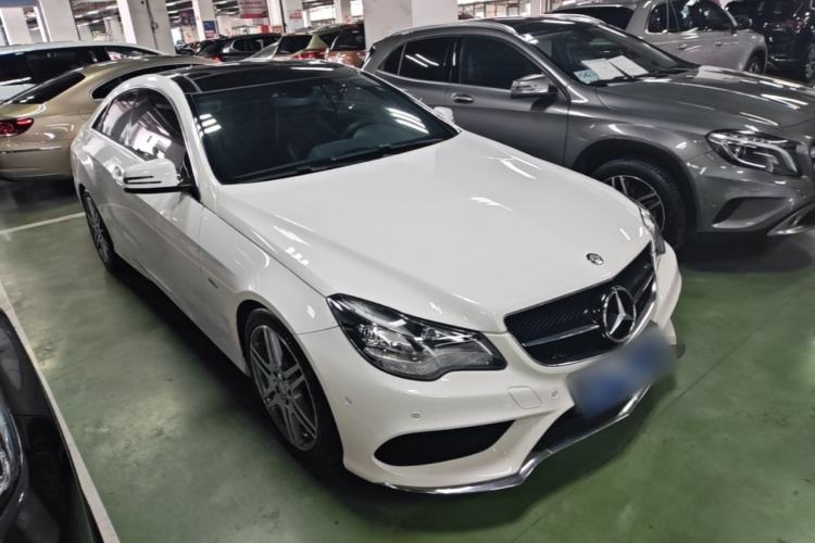 Used Mercedes-Benz E-Class 2016 E 200 Coupe Dynamic Edition Front Right 45 Deg
