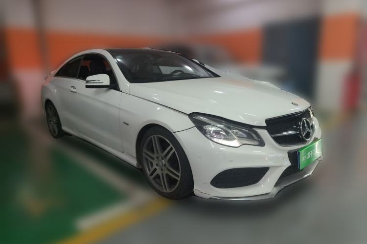 Used Mercedes-Benz E-Class 2016 E 200 Coupe Dynamic Edition Front Right 45 Deg