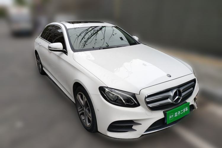 Used Mercedes-Benz E-Class 2016 E 200 L Sport Edition Front Right 45 Deg