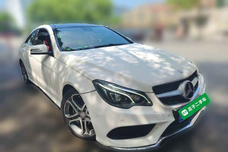 Used Mercedes-Benz E-Class 2016 E 260 Coupe Dynamic Edition Front Right 45 Deg