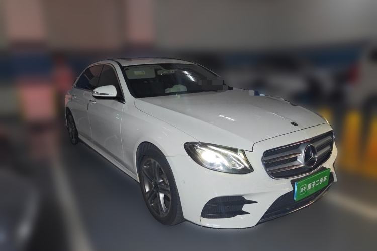 Used Mercedes-Benz E-Class 2016 E 200 L Sport Edition Front Right 45 Deg