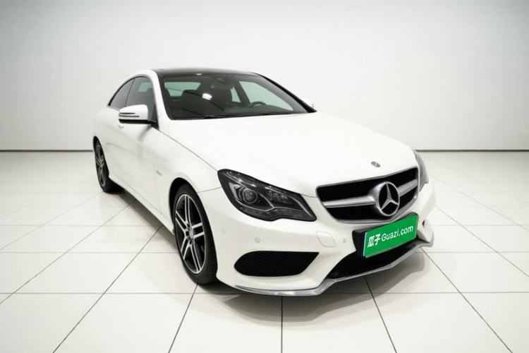 Used Mercedes-Benz E-Class 2016 E 200 Coupe Dynamic Edition Front Right 45 Deg